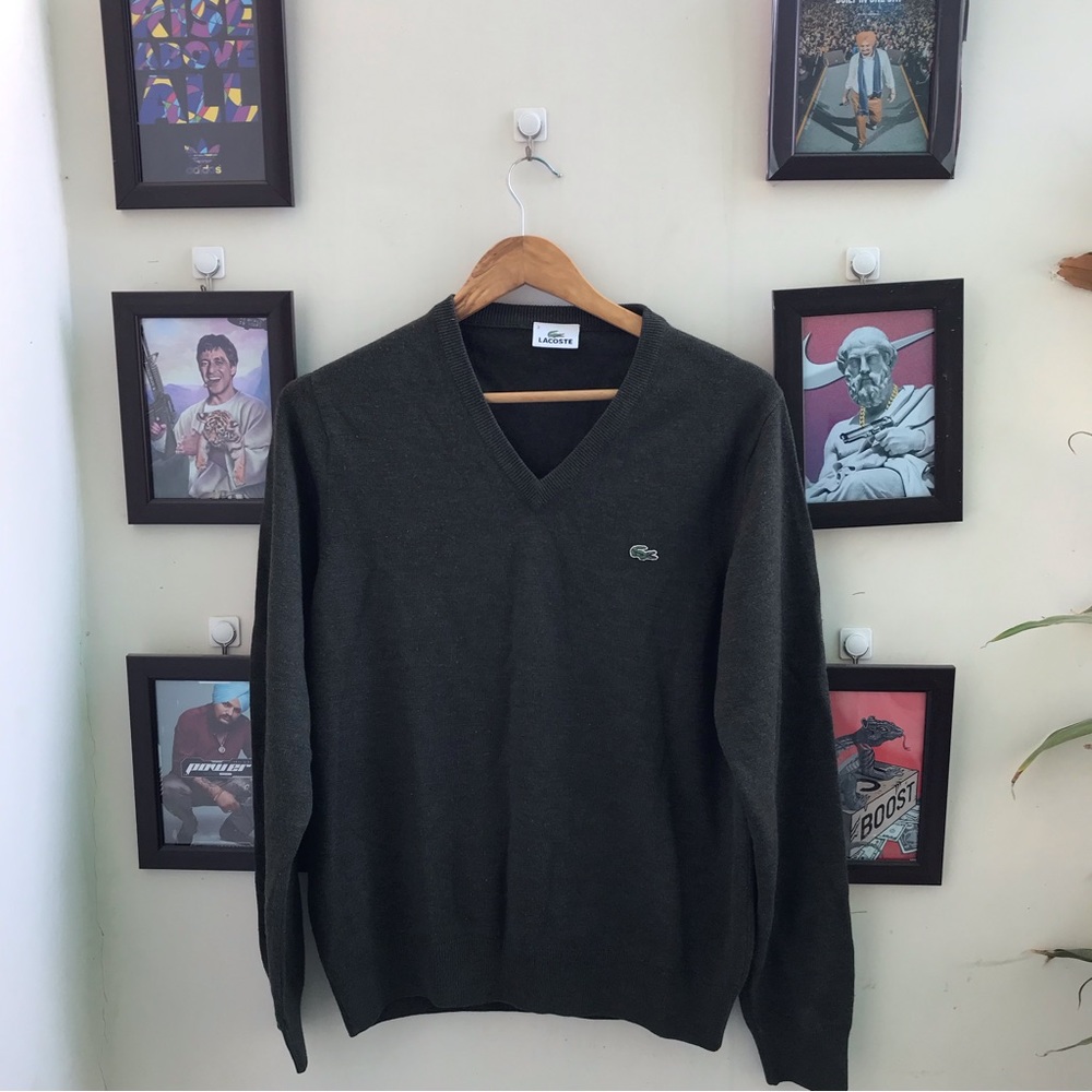 Lacoste sweater (S-M) - Picture 3 of 7